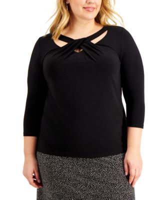 Kasper - Plus Size Twist-Neck Top