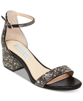 Betsey Johnson - Mari Heels