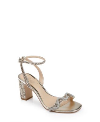 Jewel Badgley Mischka