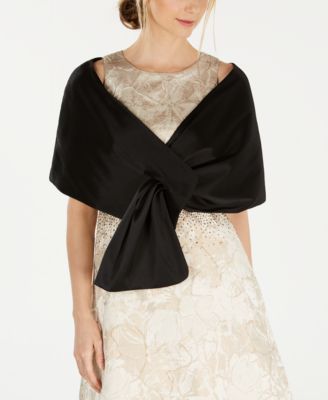 Calvin Klein - Pull-Through Shawl
