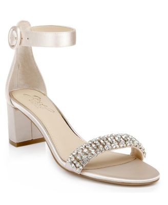 Jewel Badgley Mischka