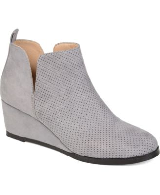 Journee Collection