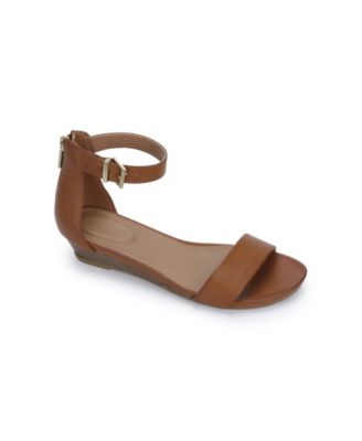 Kenneth Cole Reaction