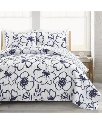 Lush Décor